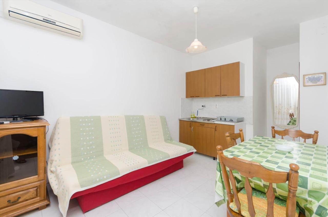 Apartment Niko Vodice Exterior foto